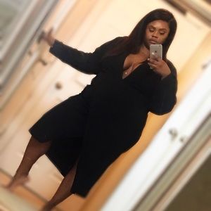 Plus Plunge Wrap Midi Dress